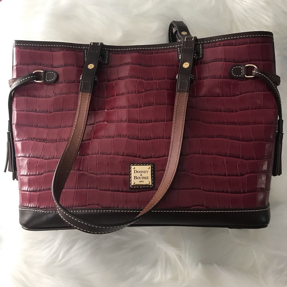 Dooney & Bourke Purse